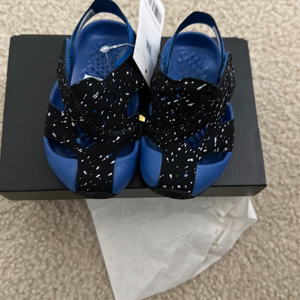 Jordan sandals for kids